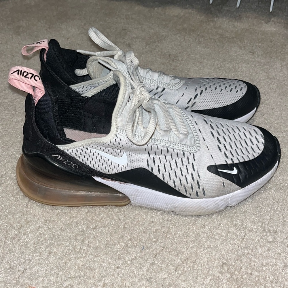 Nike Air 270s